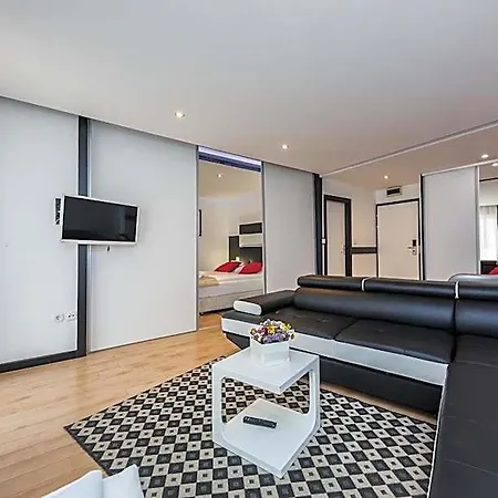 Sveti Kriz Hotel Trogir