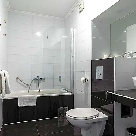Hotel Sveti Kriz 4*
